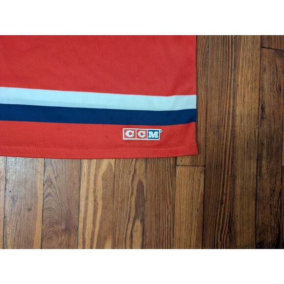CCM Montreal Canadians Maska Red VTG Jersey Size L/XL - Picture 6 of 6